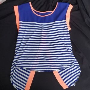 Super cute shear shirt with split in the back